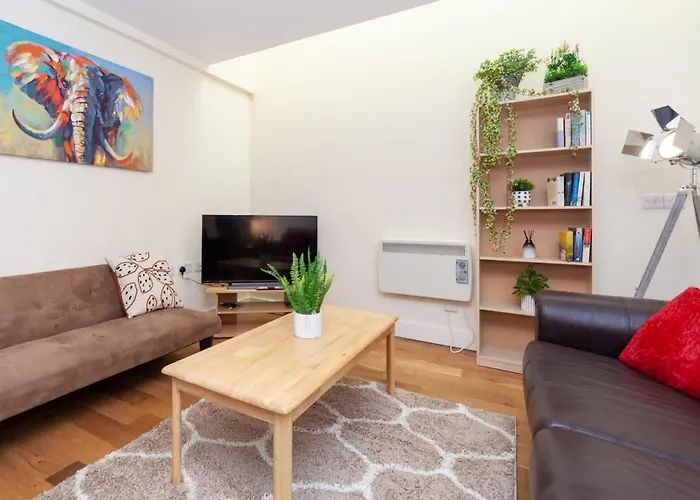 Characterful 2 Bedroom Apartment In Brixton