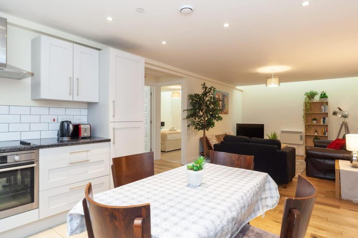 Appartamento Characterful 2 Bedroom In Brixton *